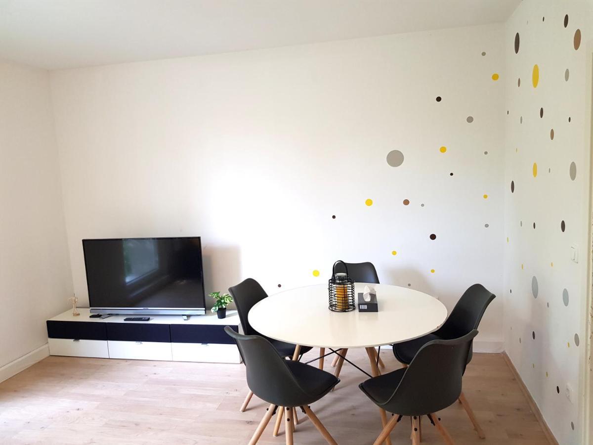 Theox No 3 Fur 5 Personen Mit Balkon Leilighet Duisburg Eksteriør bilde